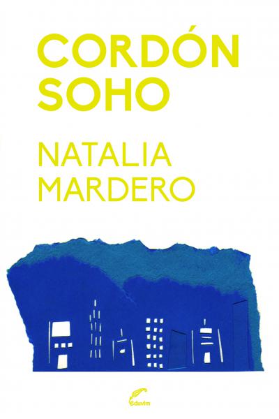 Publicada originalmente en Uruguay en 2014, Cordón Soho describe la vida, sobre todo nocturna, de un grupo de amigos a quienes ingresar a la adultez no les hace demasiada gracia. Natalia Mardero capta con mucha precisión un estado epocal y generacional, un modo de pensar las relaciones humanas y de transitar por la vida.