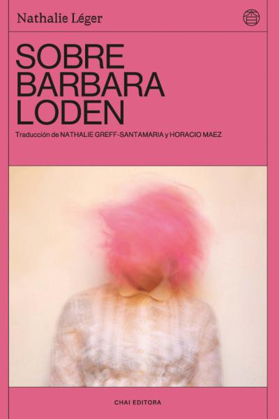 Este libro comienza con un pedido sencillo. El editor de una enciclopedia de cine le encarga a Nathalie Léger que escriba una entrada sobre Barbara Loden: actriz y cineasta de los años sesenta, chica pin-up y pareja de Elia Kazan, directora y protagonista de Wanda, un film de culto, ganador del Festival de Venecia. Poco a poco, ese intento de breve biografía se convierte en un viaje introspectivo, una obsesión y la posibilidad de una hipótesis. “Tenía la sensación de dominar una enorme cantera de la cual ex